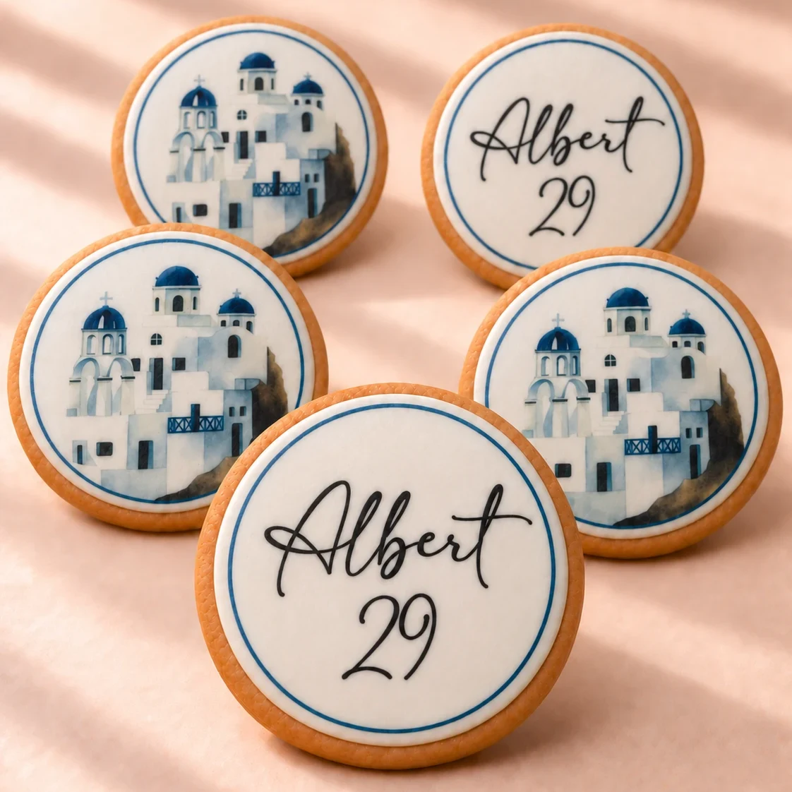 Ejemplo de galletas personalizadas para evento con nombre y edad